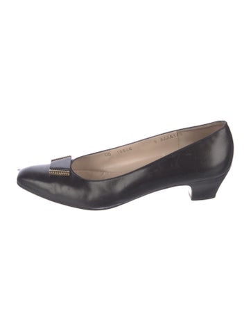 Salvatore Ferragamo Flats Leather Bow Accents Ballet 9