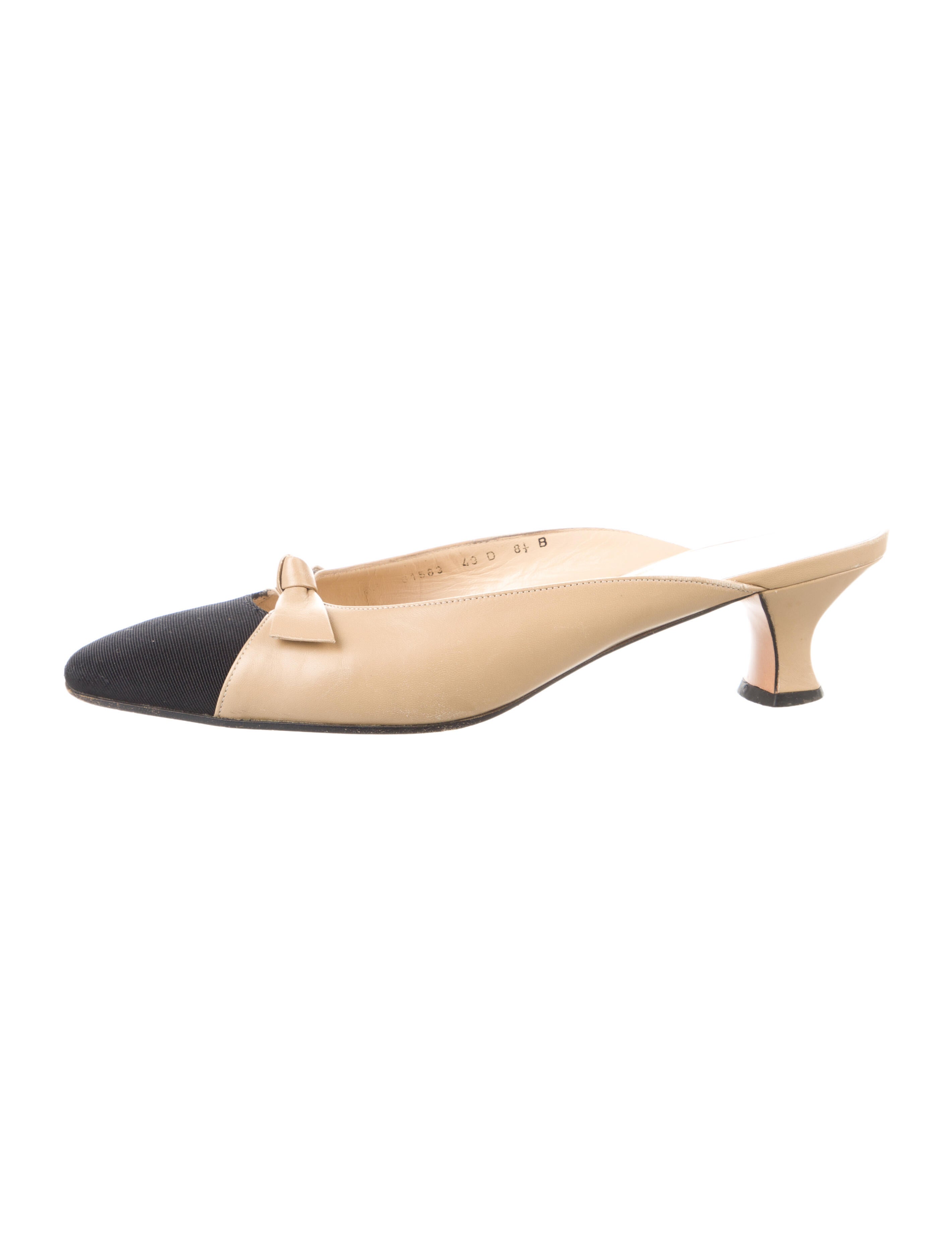 Salvatore Ferragamo Leather Colorblock Pattern Mules