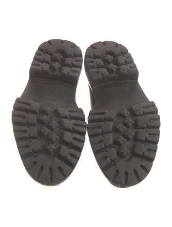 Salvatore Ferragamo Gancini Logo Leather Loafers