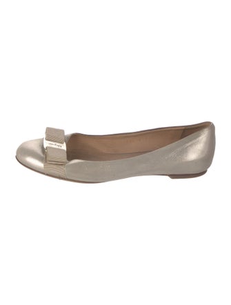 Salvatore Ferragamo Vara Bow Accent Leather Ballet Flats