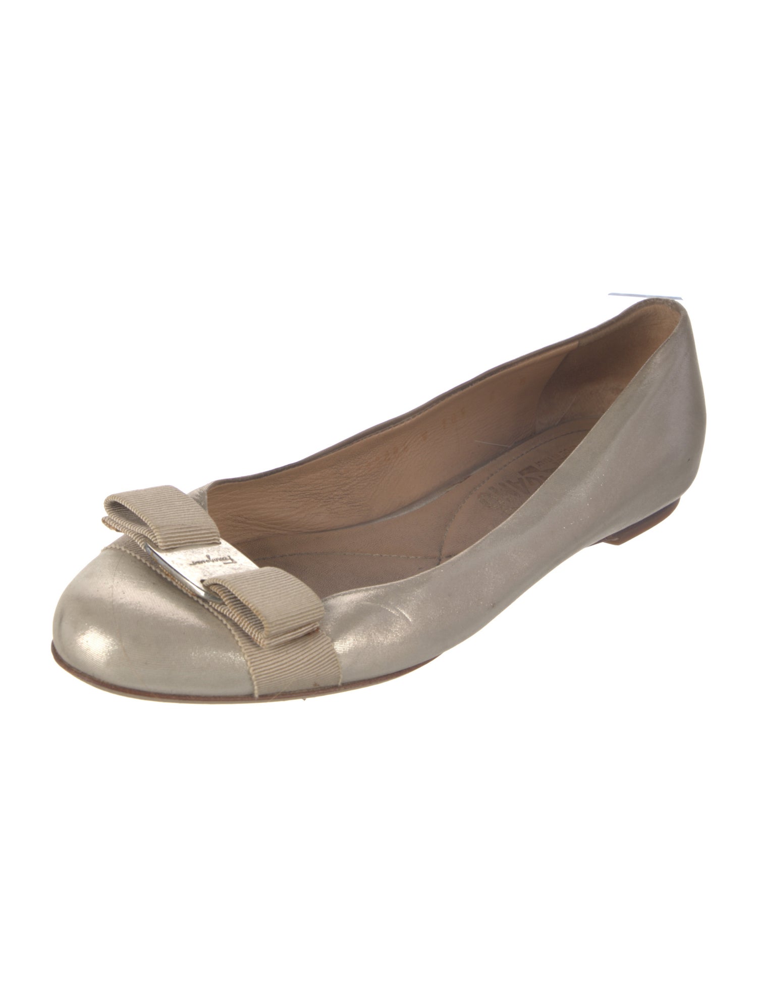 Salvatore Ferragamo Vara Bow Accent Leather Ballet Flats