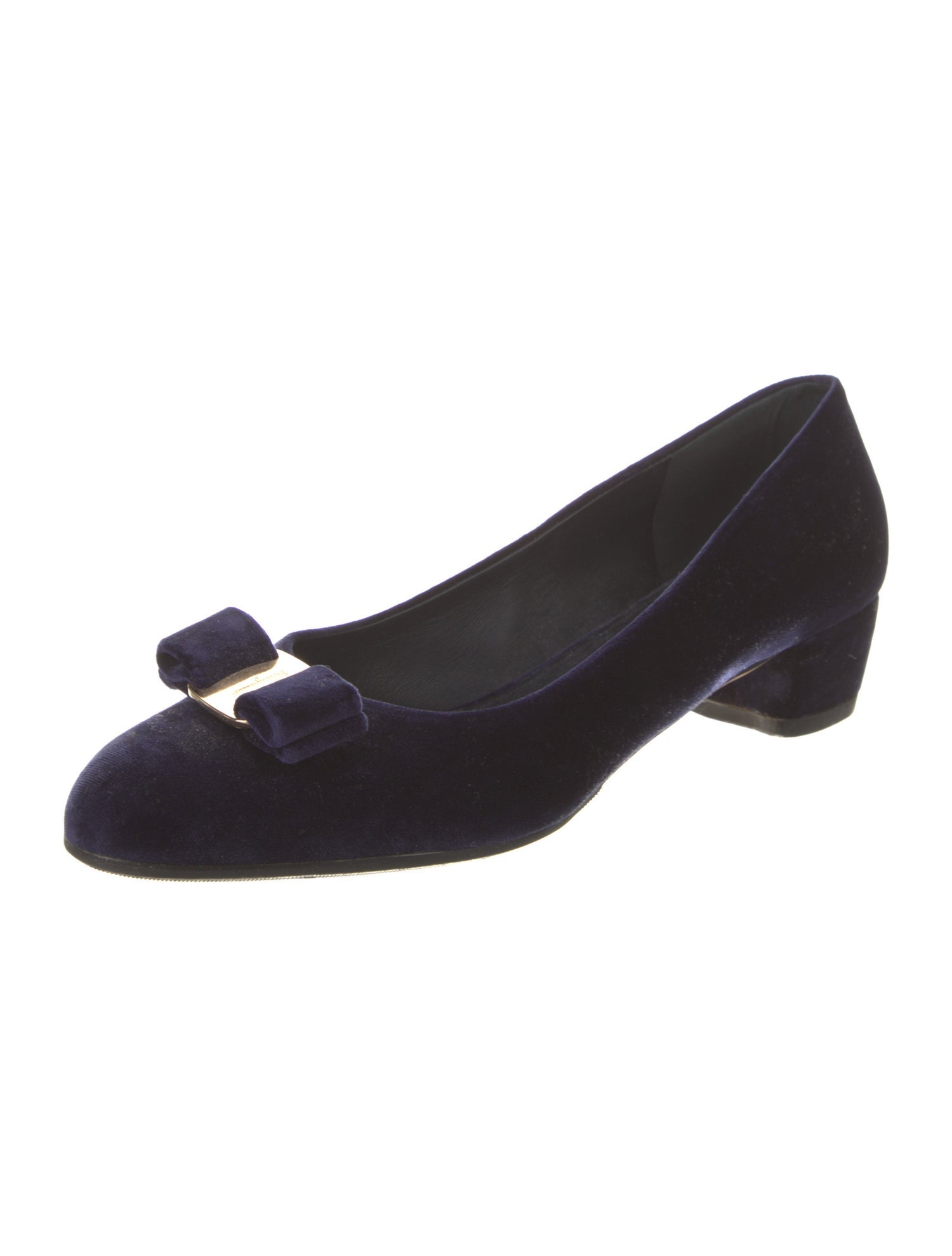 Salvatore Ferragamo Vara Bow Accent Velvet Pumps