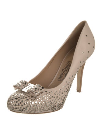 Salvatore Ferragamo Leather Bow Accents Pumps