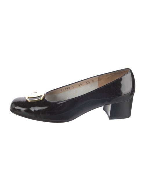 Salvatore Ferragamo Vara Bow Accent Patent Leather Pumps