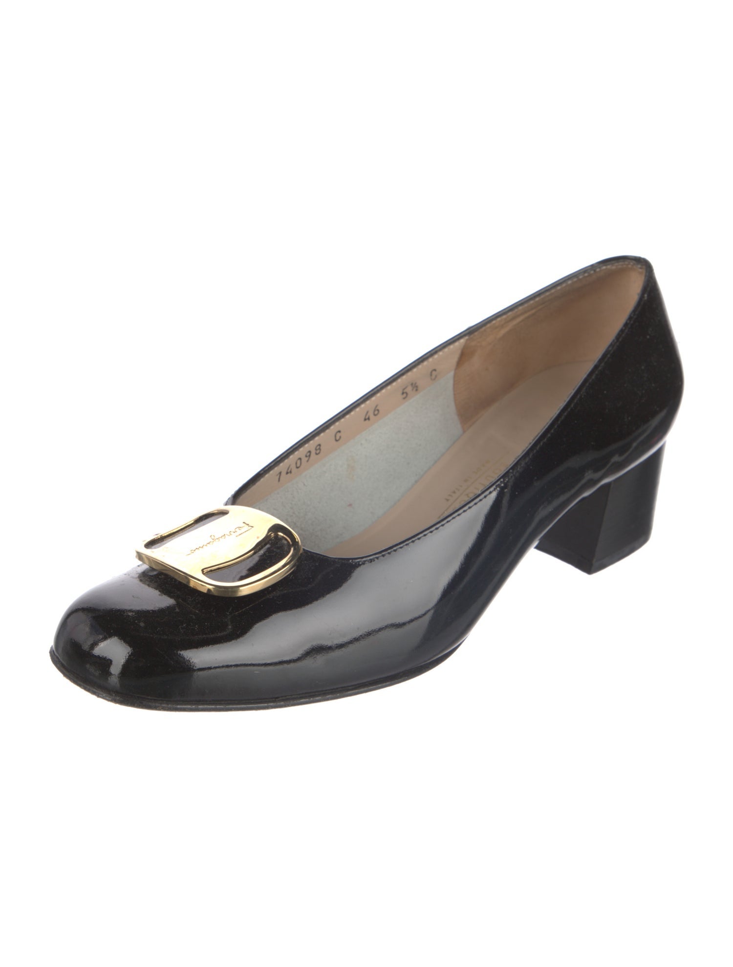 Salvatore Ferragamo Vara Bow Accent Patent Leather Pumps