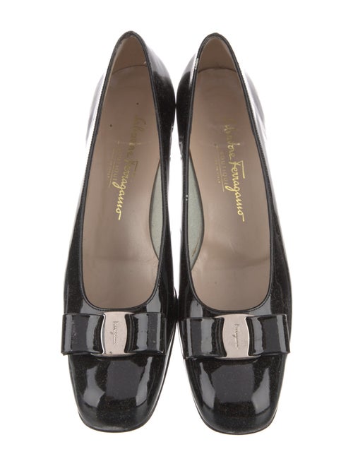 Salvatore Ferragamo Vara Bow Accent Patent Leather Flats