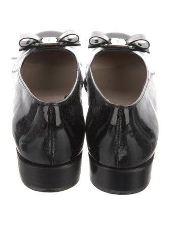Salvatore Ferragamo Vara Bow Accent Patent Leather Flats