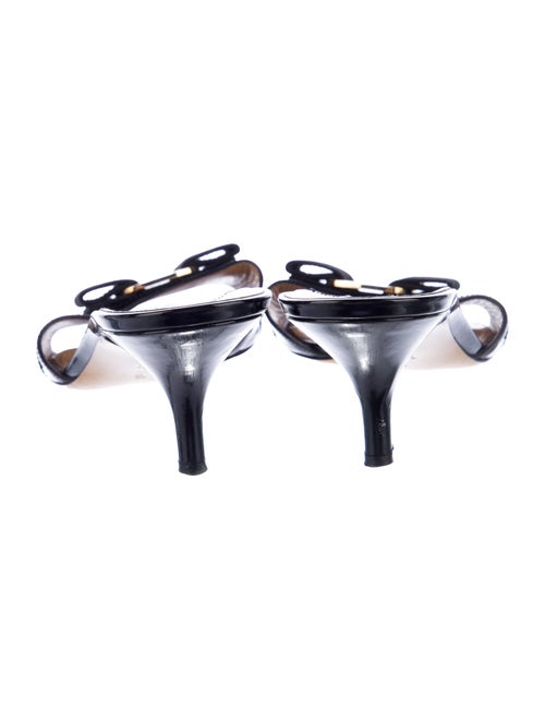 Salvatore Ferragamo Vara Bow Accent Patent Leather Slides