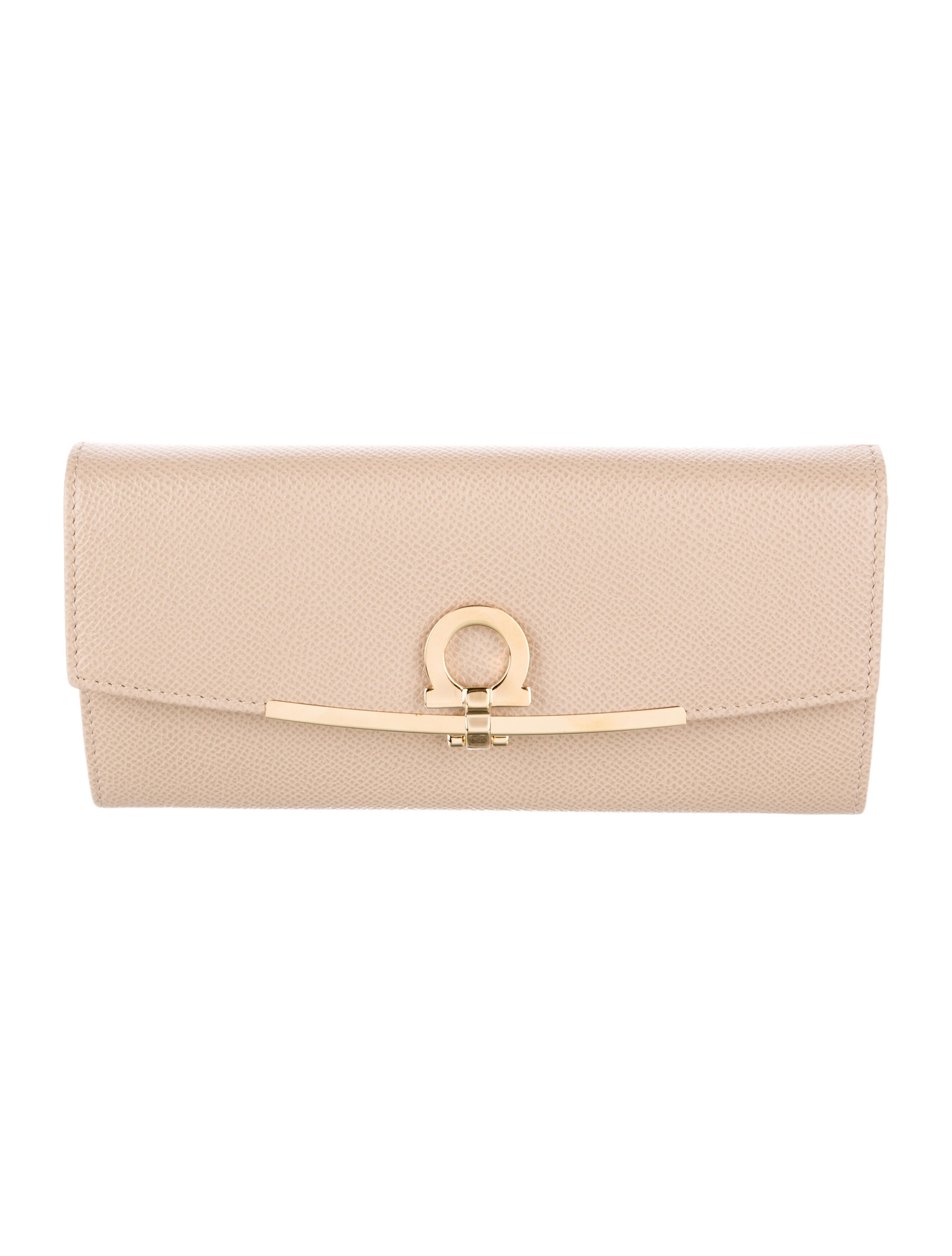 Salvatore Ferragamo Gancini Logo Leather Continental Wallet