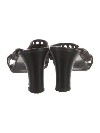 Salvatore Ferragamo Gancini Logo Leather Slides