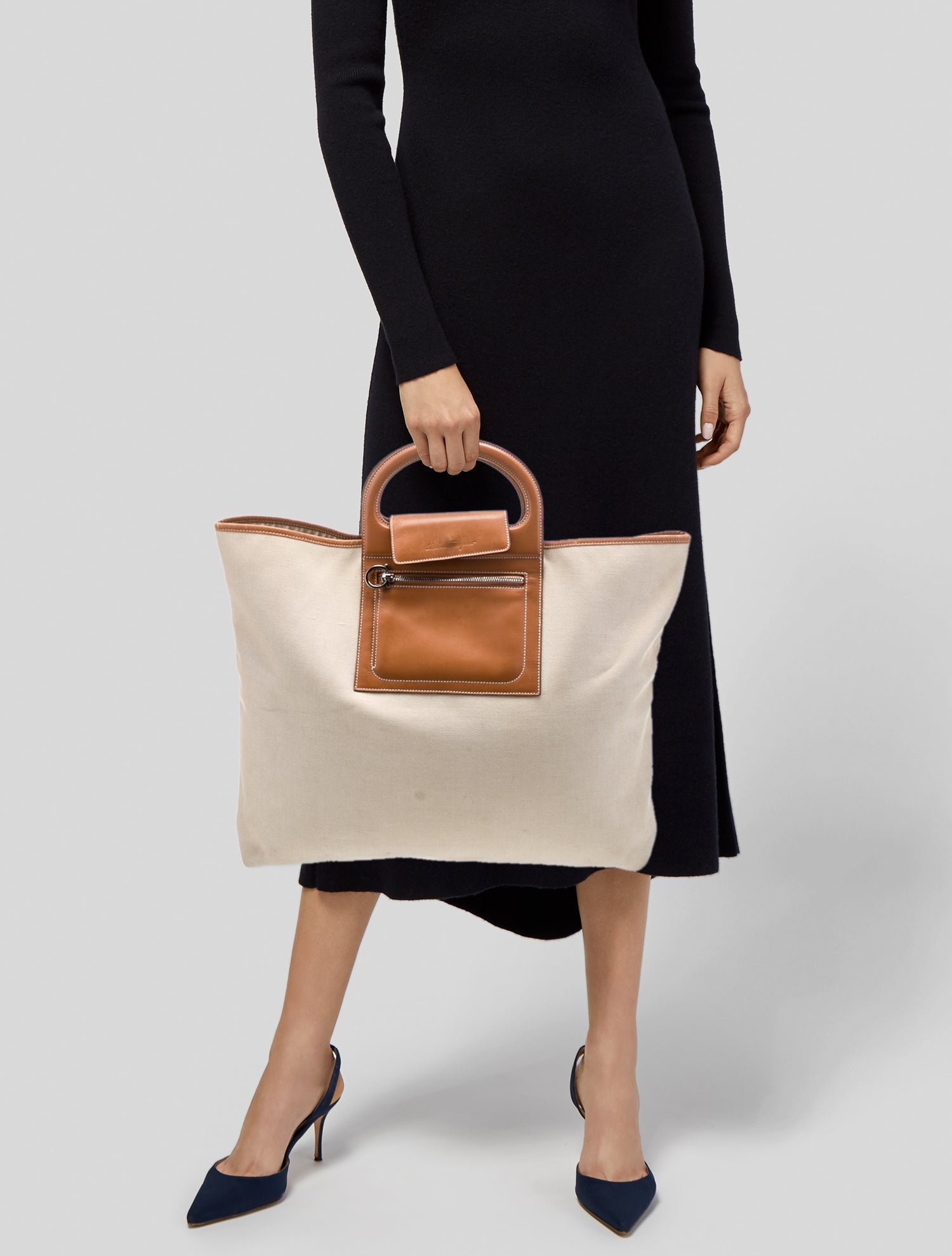 Salvatore Ferragamo Gancio Weekender Bag