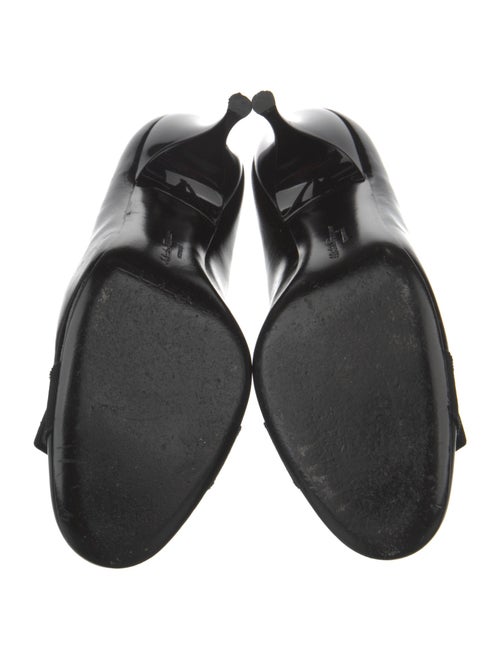 Salvatore Ferragamo Vara Bow Accent Patent Leather Pumps