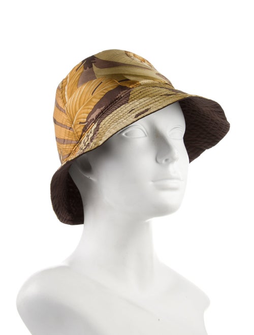 Salvatore Ferragamo Pattern Print bucket hat