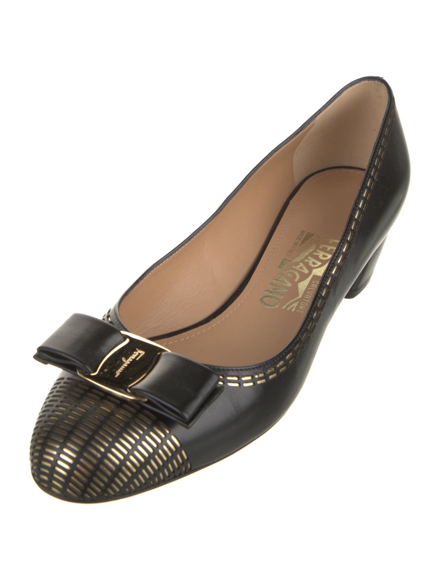 Salvatore Ferragamo Vara Bow Accent Leather Pumps