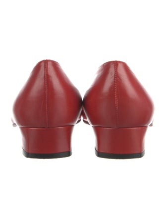 Salvatore Ferragamo Vara Bow Accent Leather Flats