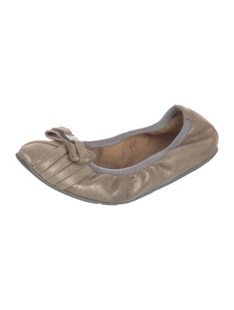 Salvatore Ferragamo Vara Bow Accent Suede Ballet Flats