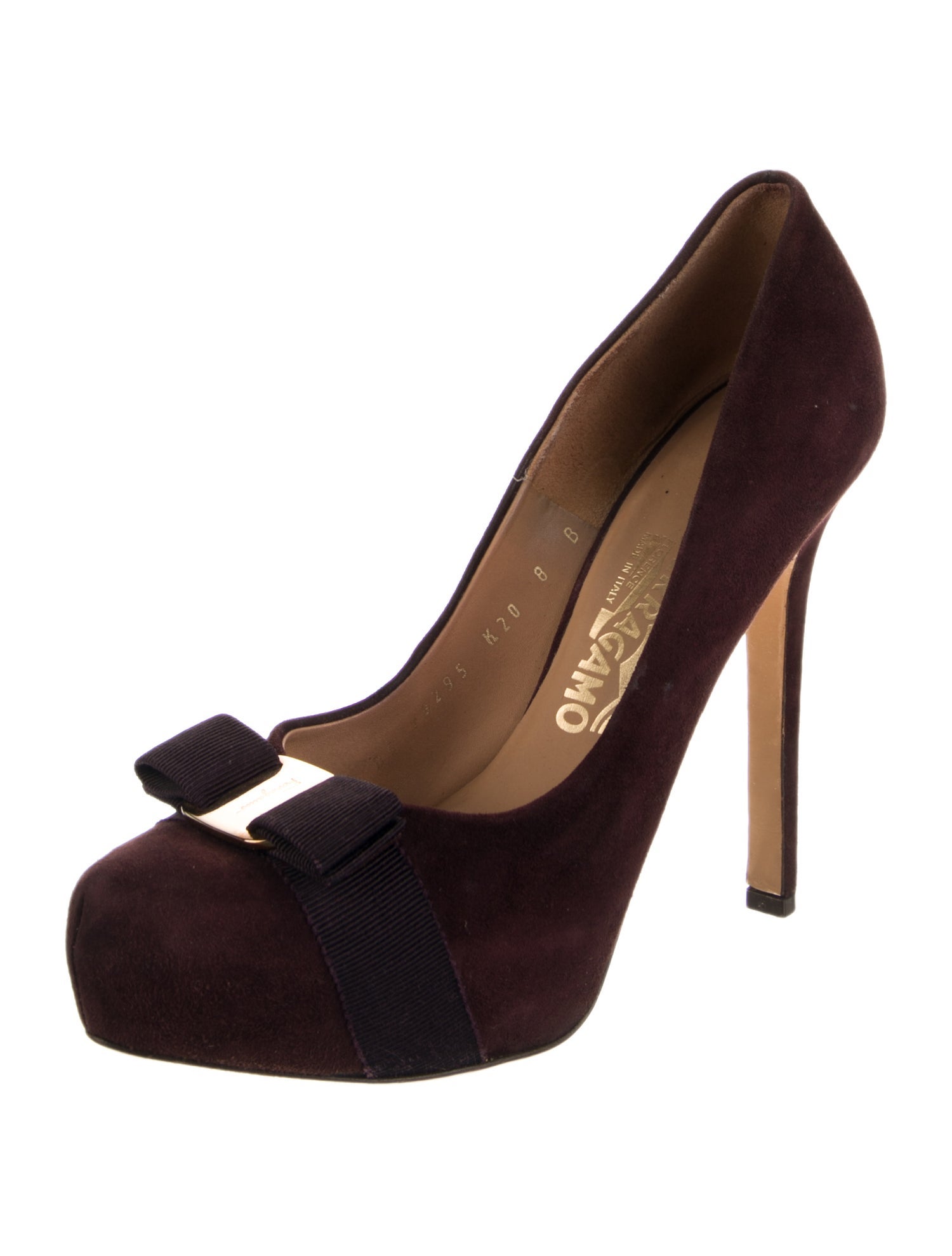 Salvatore Ferragamo Vara Bow Accent Suede Pumps