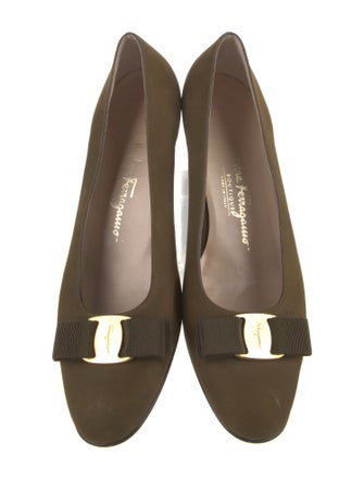 Salvatore Ferragamo Vara Bow Accent Suede Flats