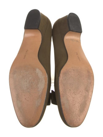 Salvatore Ferragamo Vara Bow Accent Suede Flats