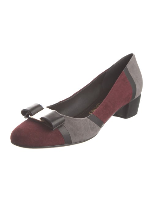 Salvatore Ferragamo Vara Bow Accent Suede Pumps