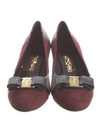Salvatore Ferragamo Vara Bow Accent Suede Pumps