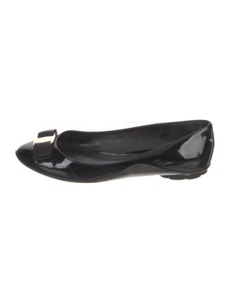 Salvatore Ferragamo Vara Bow Accent Patent Leather Flats