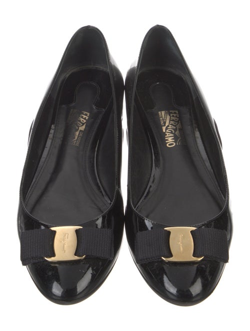 Salvatore Ferragamo Vara Bow Accent Patent Leather Flats