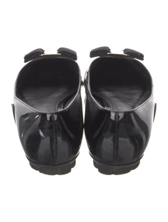 Salvatore Ferragamo Vara Bow Accent Patent Leather Flats