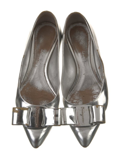 Salvatore Ferragamo Vara Bow Accent Patent Leather Flats