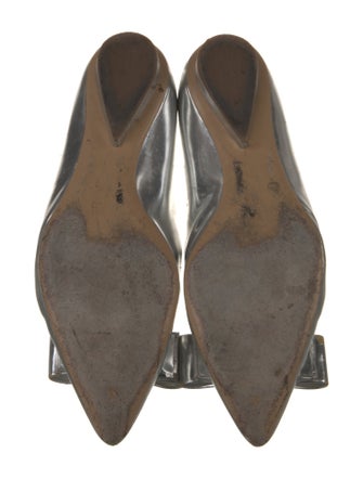 Salvatore Ferragamo Vara Bow Accent Patent Leather Flats