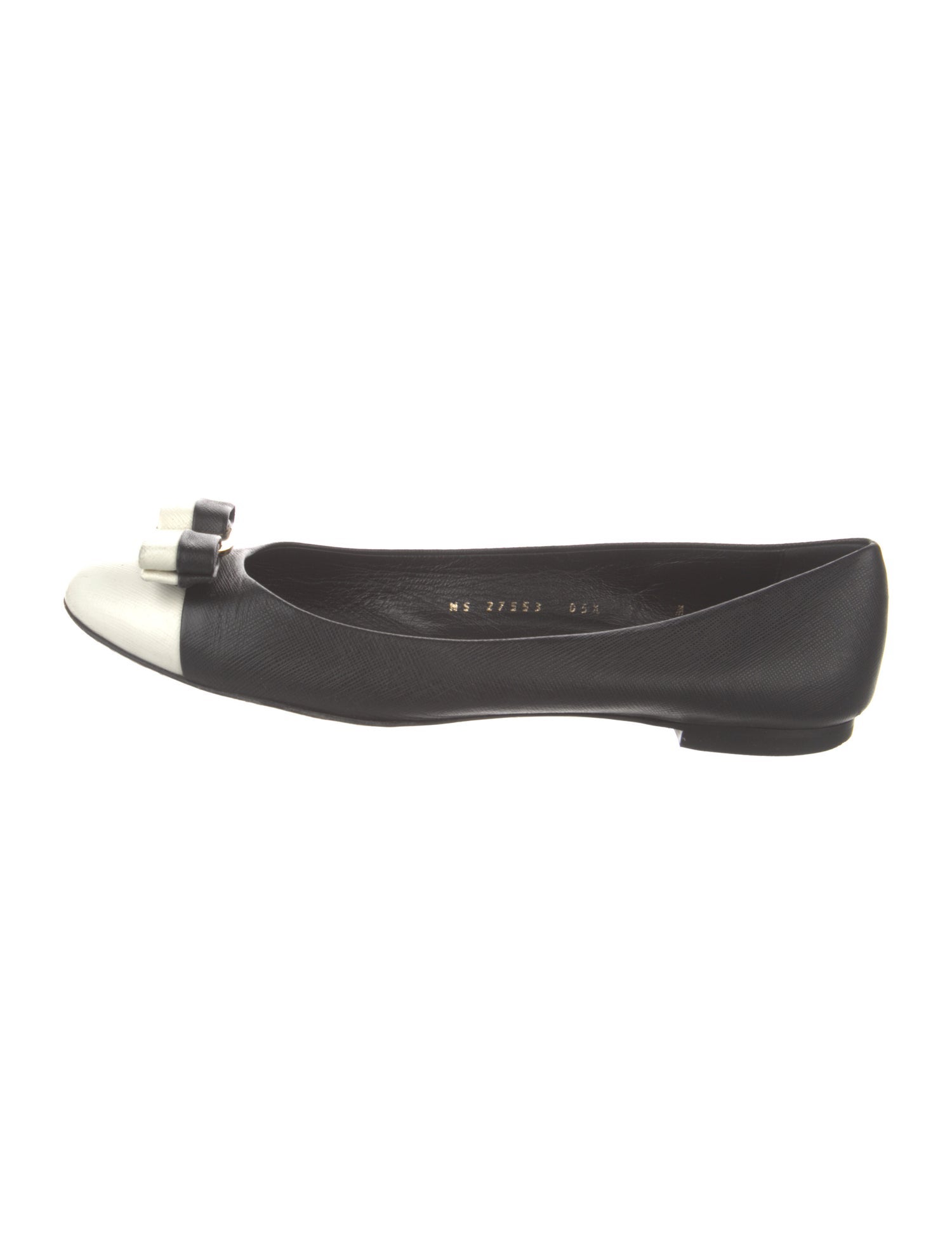 Salvatore Ferragamo Vara Bow Accent Leather Flats