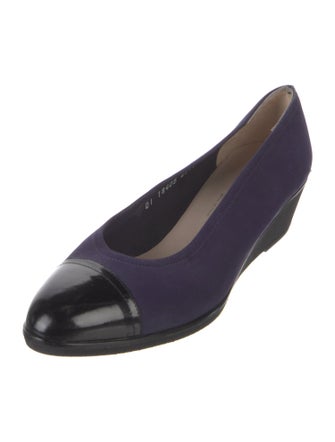 Salvatore Ferragamo Suede Flats