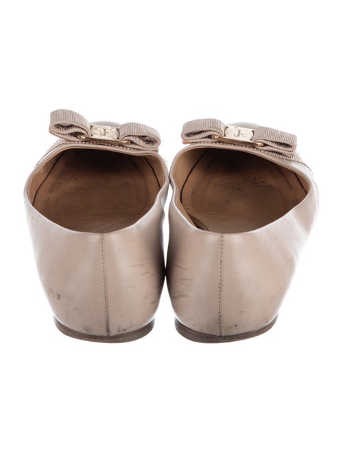 Salvatore Ferragamo Vara Bow Accent Leather Ballet Flats