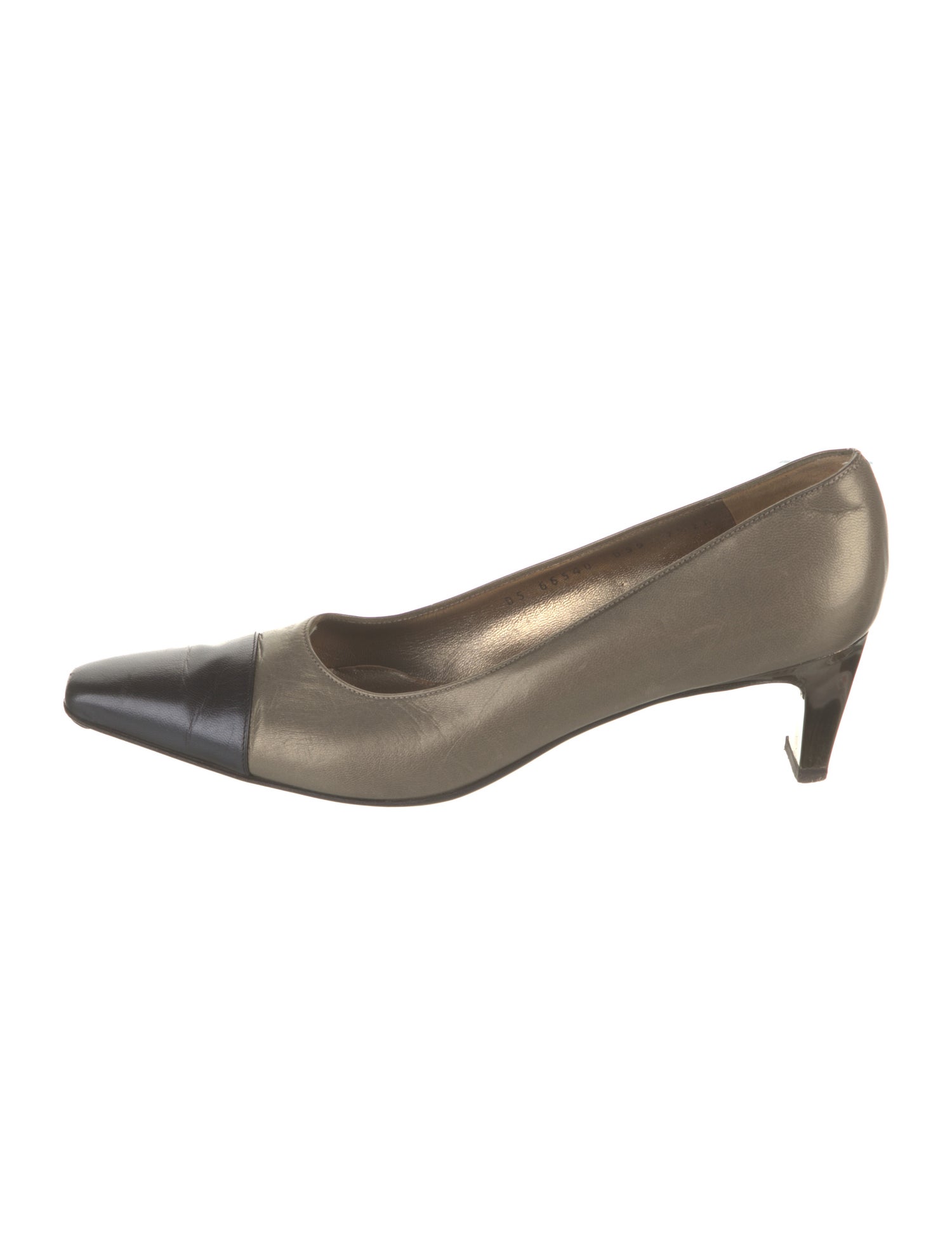 Salvatore Ferragamo Leather Pumps