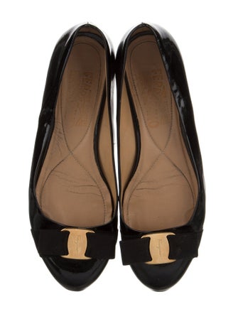 Salvatore Ferragamo Vara Bow Accent Patent Leather Flats