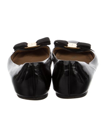 Salvatore Ferragamo Vara Bow Accent Patent Leather Flats