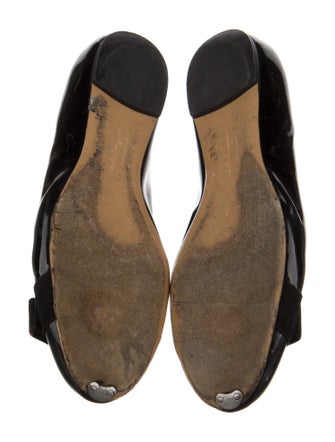Salvatore Ferragamo Vara Bow Accent Patent Leather Flats