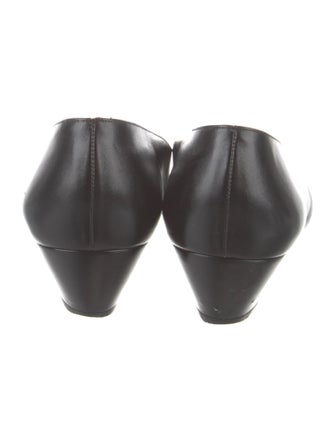 Salvatore Ferragamo Leather Flats