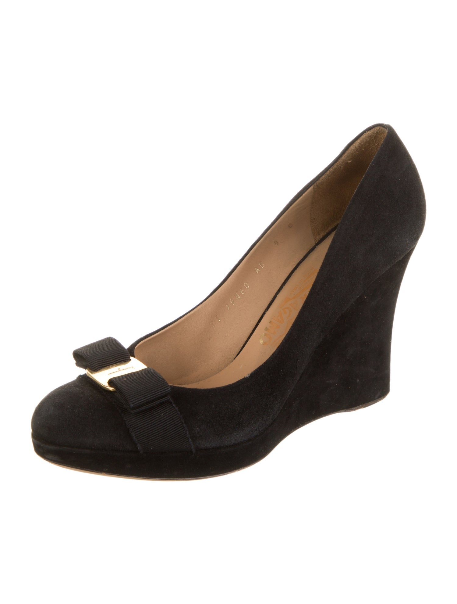 Salvatore Ferragamo Vara Bow Accent Suede Pumps