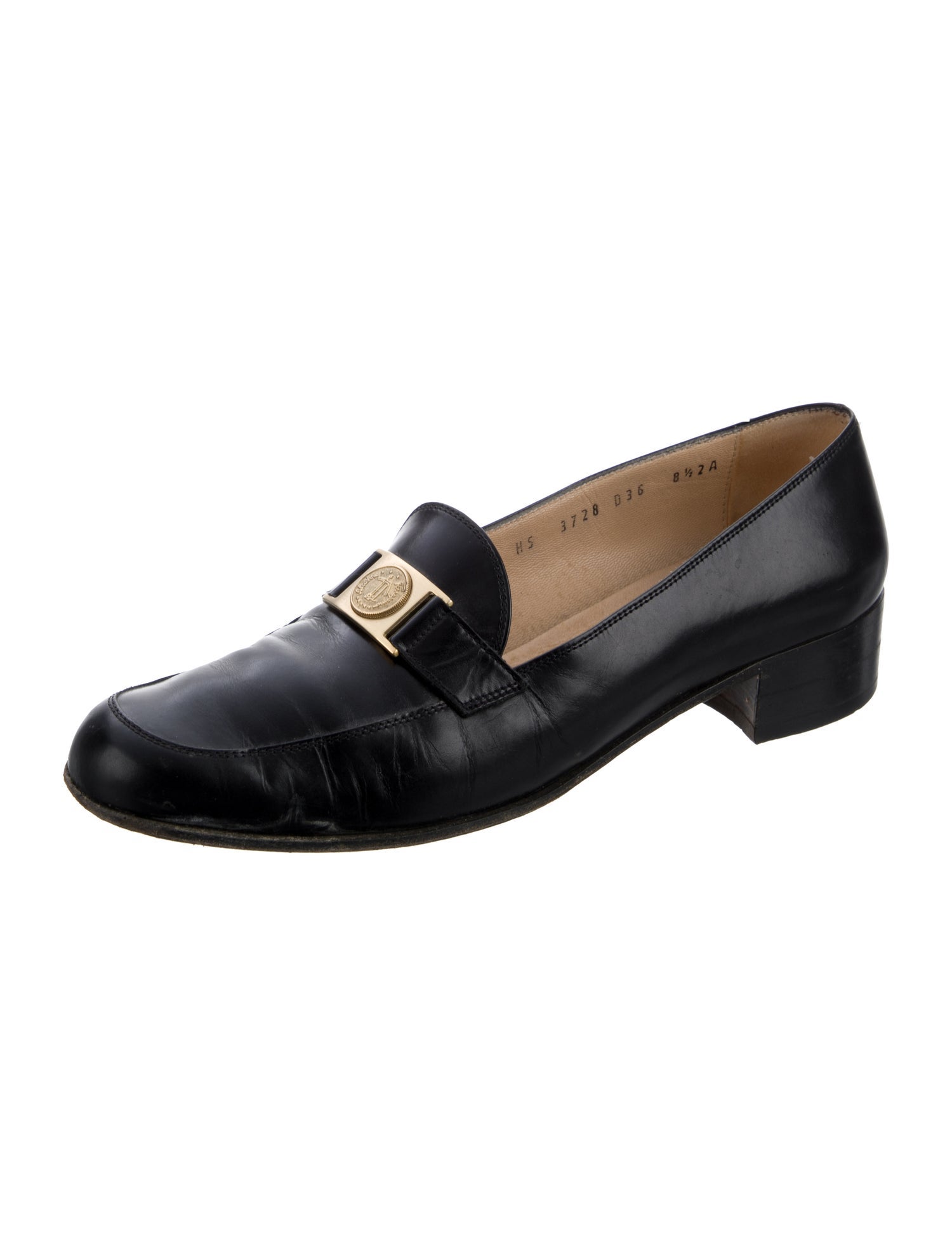 Salvatore Ferragamo Gancini Logo Leather Pumps