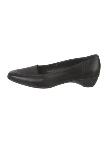 Salvatore Ferragamo Pumps Leather Cutout Accent 9.5
