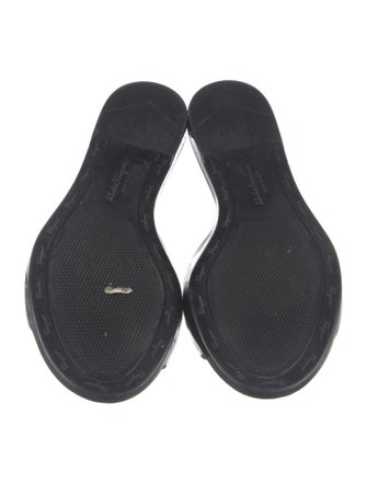 Salvatore Ferragamo Vara Bow Vara Bow Accent Slides