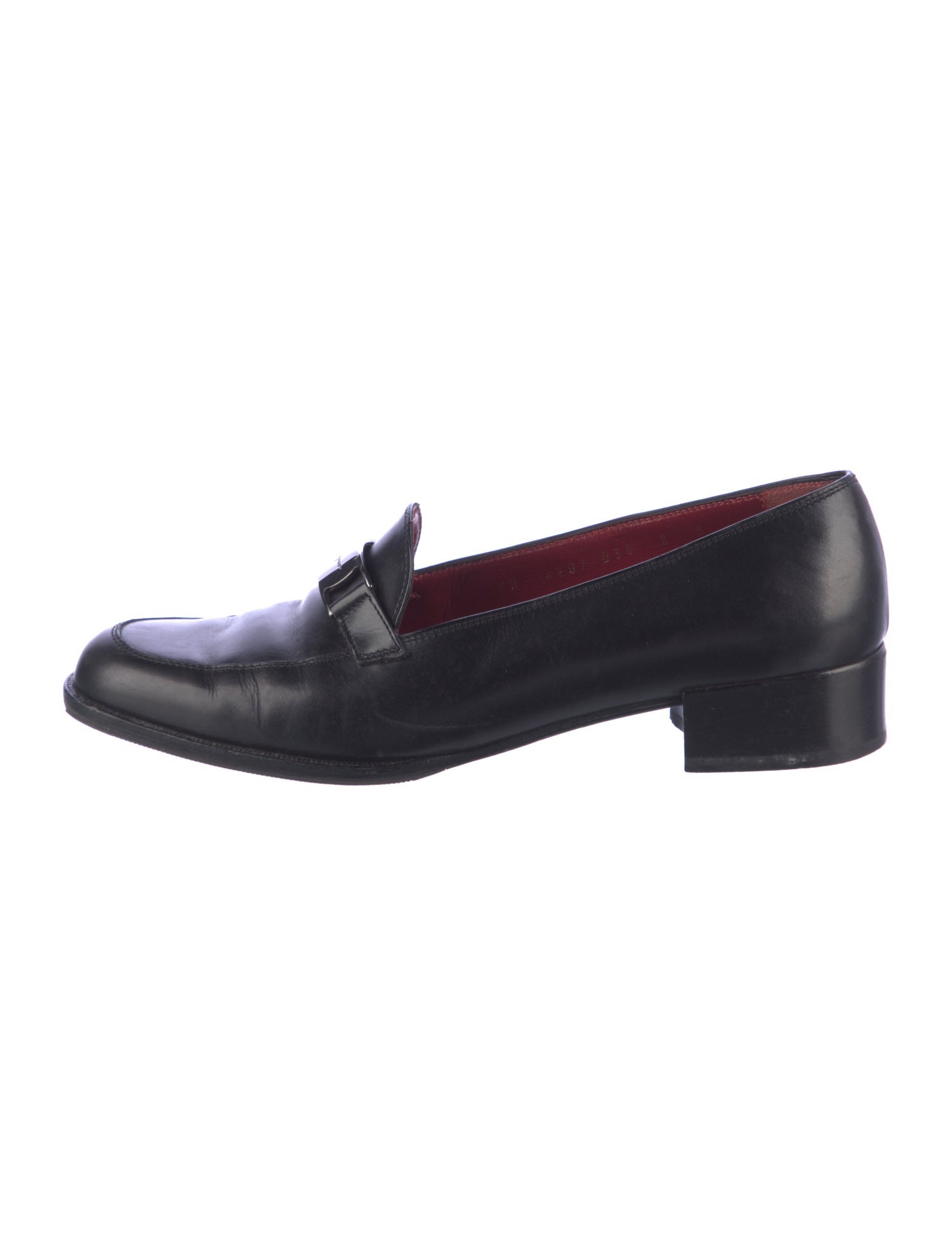 Salvatore Ferragamo Gancini Logo Leather Pumps