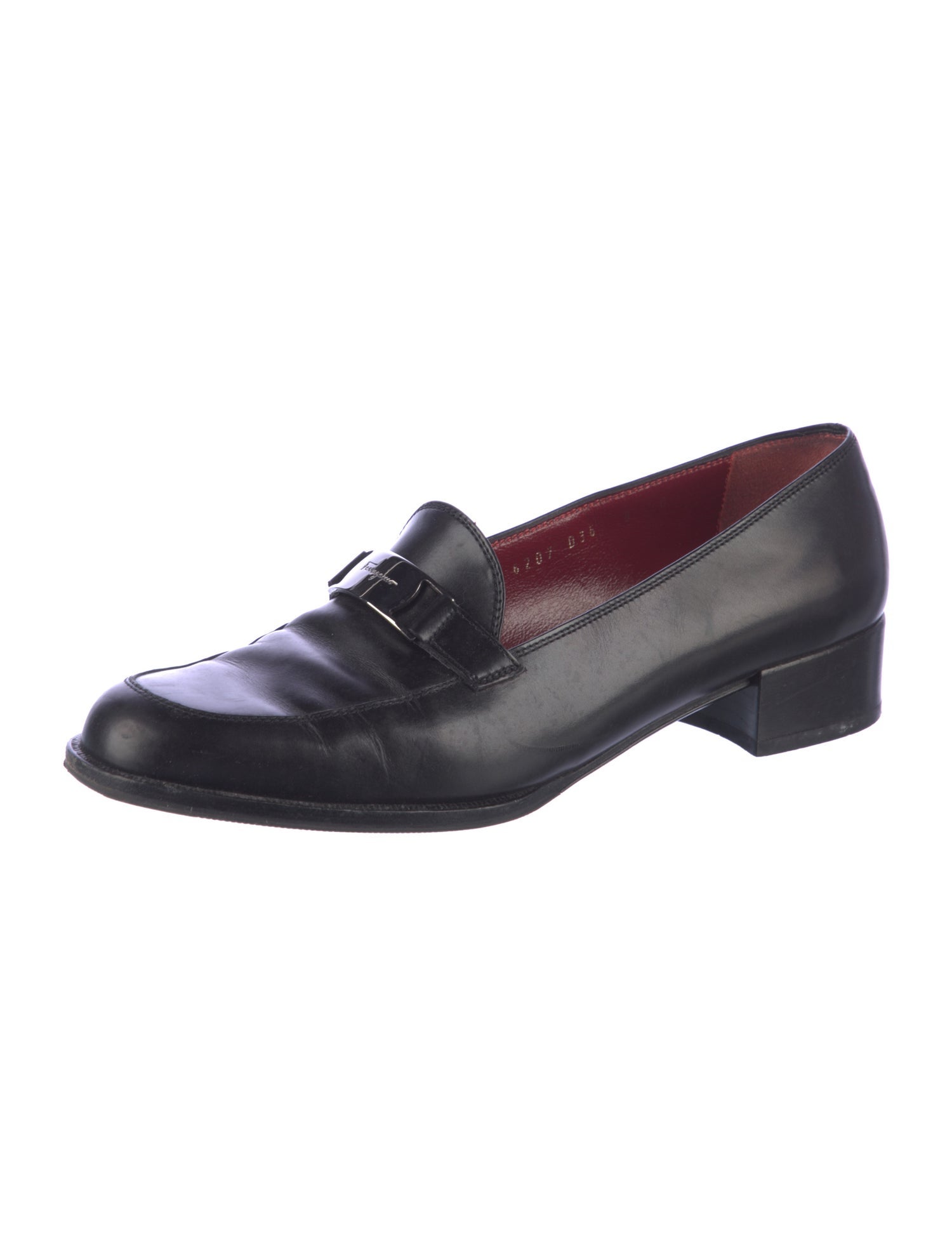 Salvatore Ferragamo Gancini Logo Leather Pumps