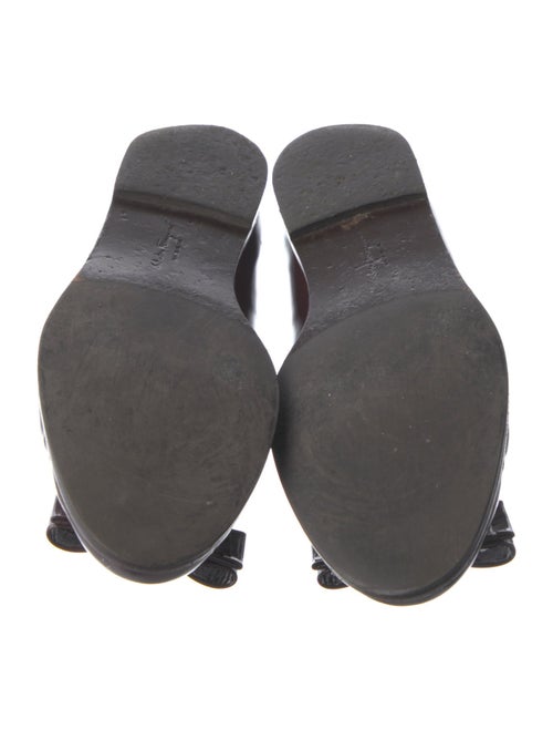 Salvatore Ferragamo Vara Bow Accent Patent Leather Flats