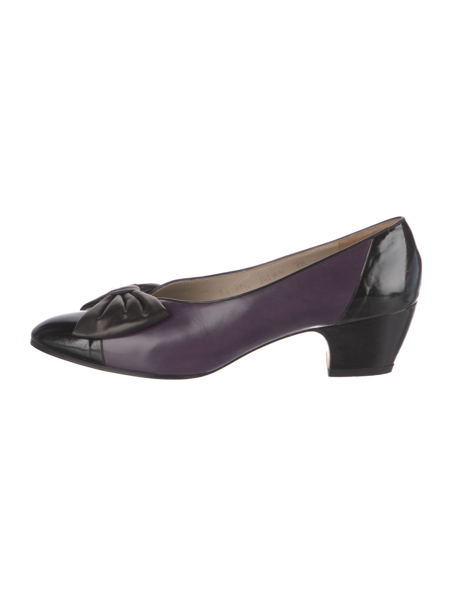 Salvatore Ferragamo Leather Pumps