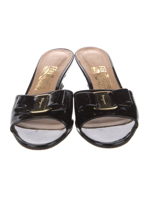 Salvatore Ferragamo Vara Bow Accent Patent Leather Slides