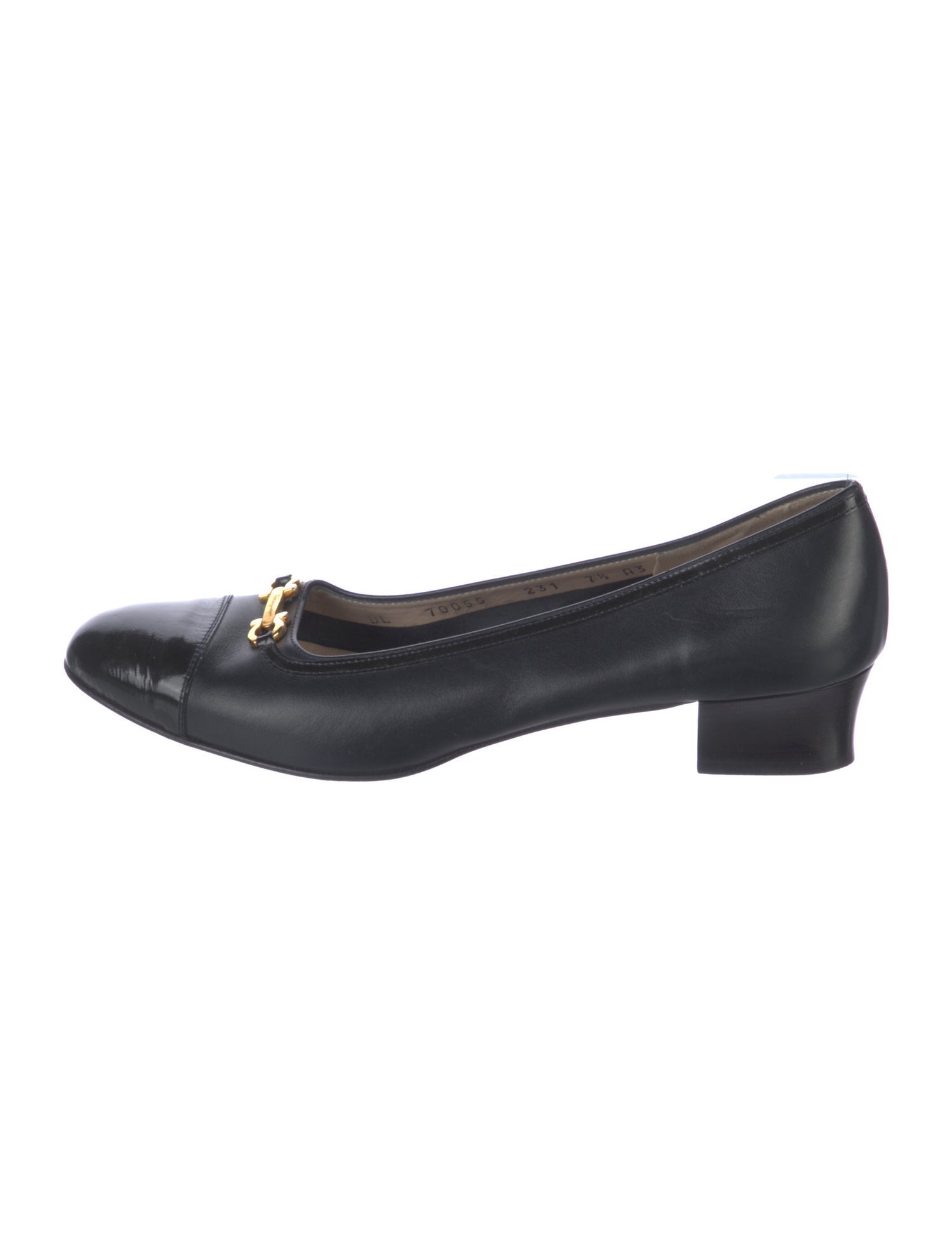Salvatore Ferragamo Gancini Logo Leather Ballet Flats