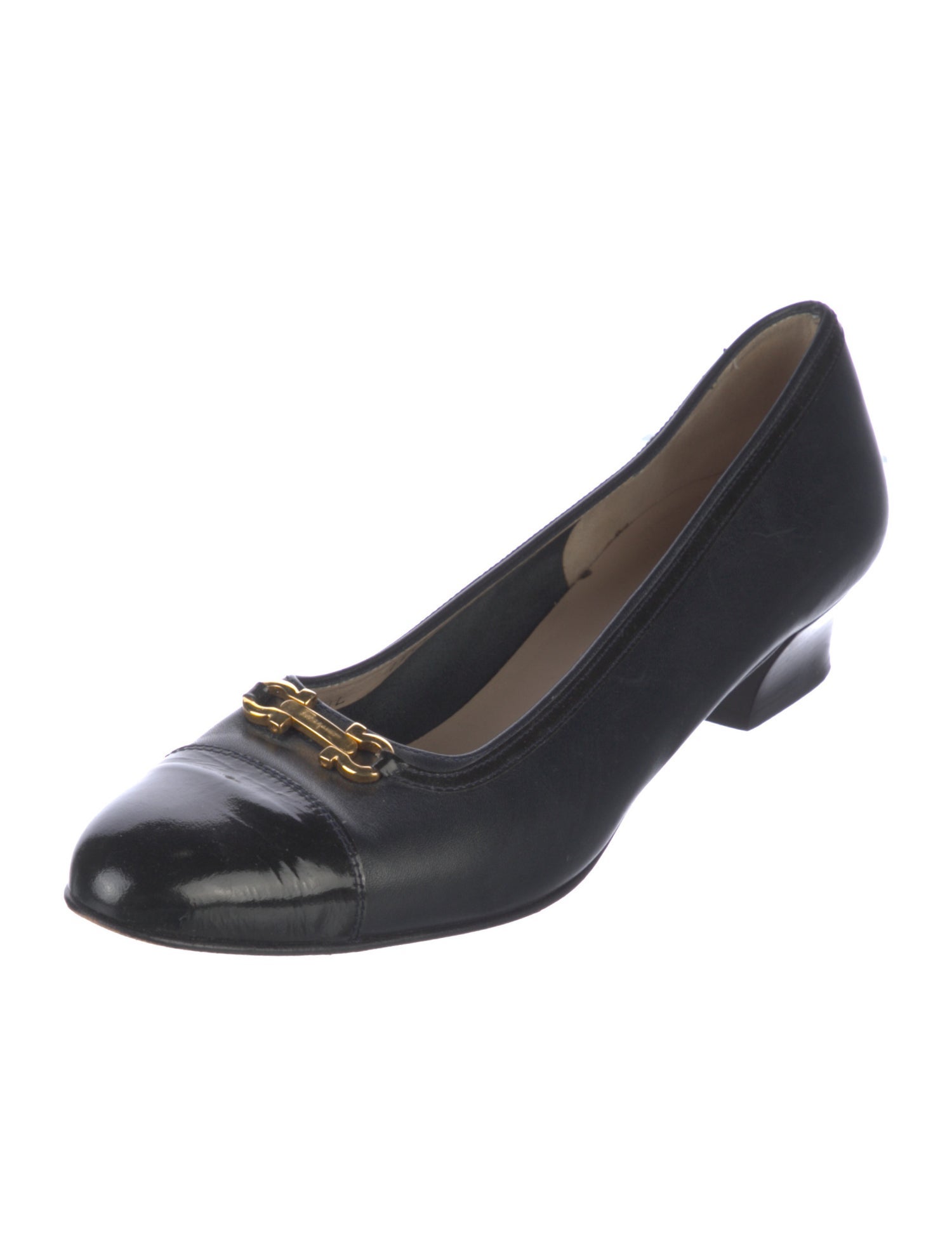 Salvatore Ferragamo Gancini Logo Leather Ballet Flats