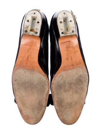 Salvatore Ferragamo Vara Bow Accent Patent Leather Flats